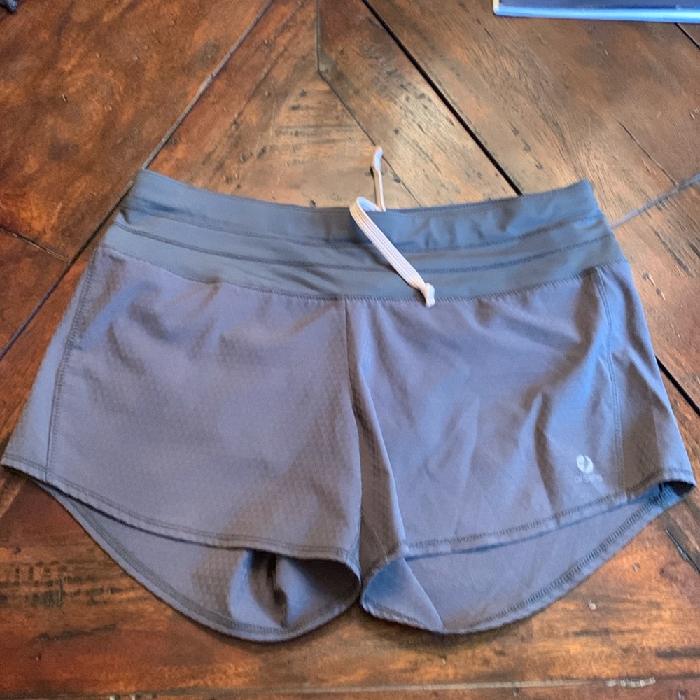 Oiselle Roga
